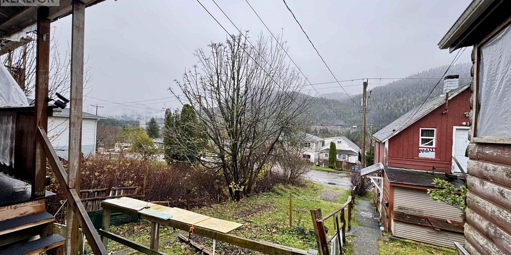 518 W 7TH AVENUE Prince Rupert Photo 6 518 W 7TH AVENUE Prince Rupert Photo 6